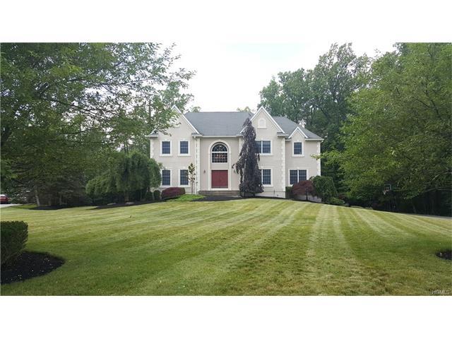 3 Plum Hill Dr