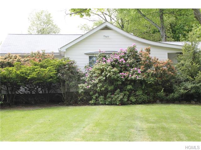 For Sale: 2 Summit Rd Suffern, NY 10901