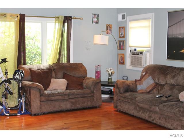 For Sale: 2 Summit Rd Suffern, NY 10901