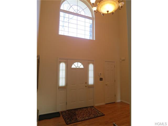For Sale: 67 N Airmont Rd Suffern, NY 10901