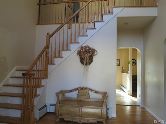 For Sale: 67 N Airmont Rd Suffern, NY 10901