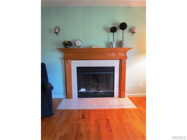 For Sale: 24 Arbor Rd Campbell Hall, NY 10916