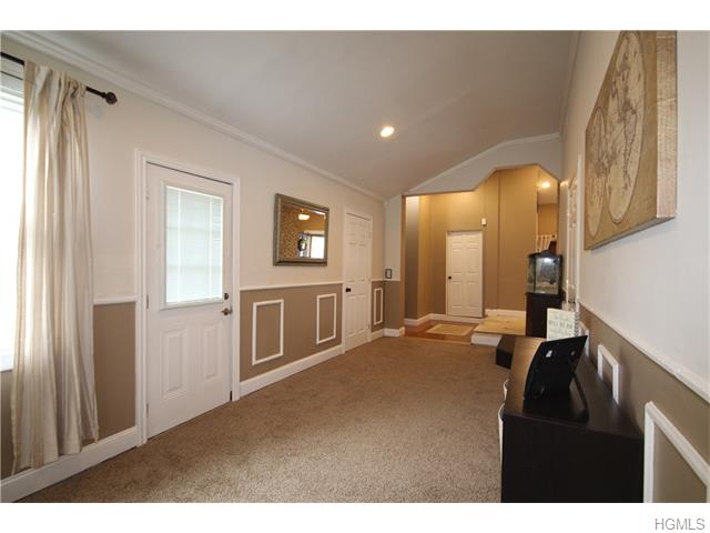 For Sale: 7 Sanford Ave Chester, NY 10918