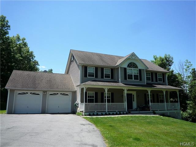 For Sale: 20 Woodridge Dr Chester, NY 10918