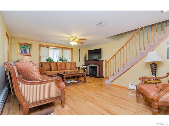 For Sale: 32 Sand St Garnerville, NY 10923