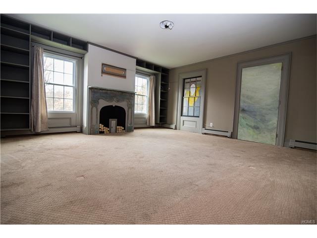 145 Gibson Rd