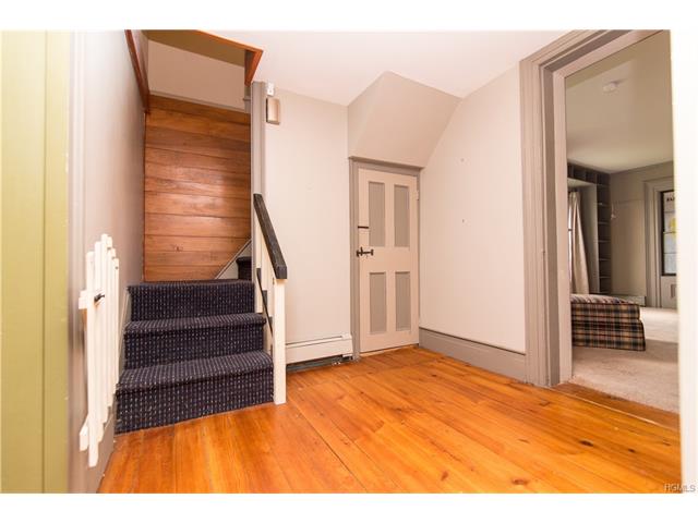 145 Gibson Rd