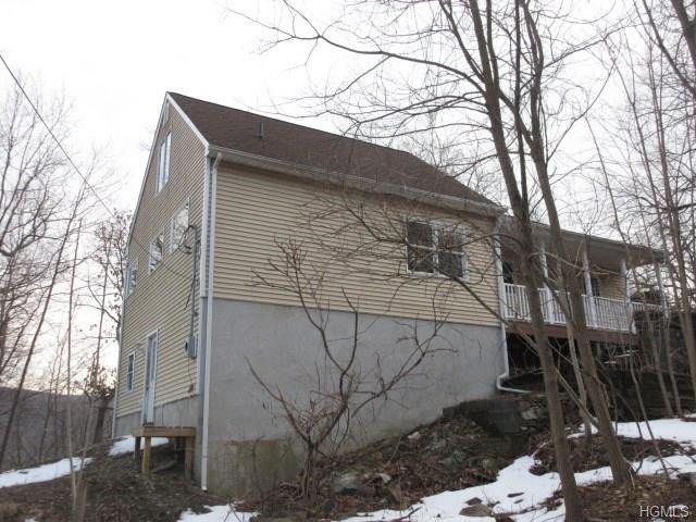 8 Van Dunk Ln