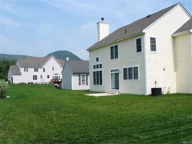 6 Stirling Cir
