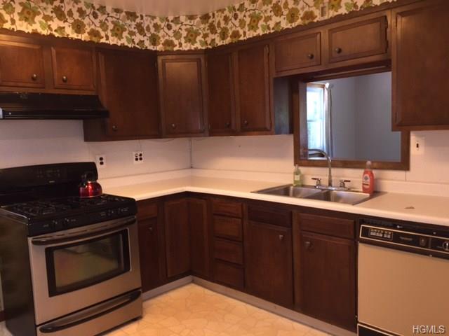 For Sale: 4 Madelaine Ter Middletown, NY 10940