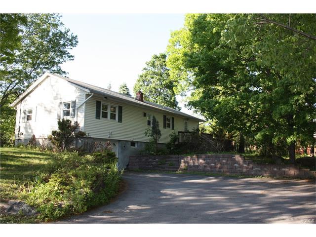 32 Sandburg Ct