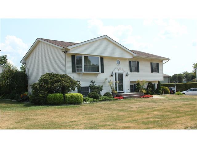 56 Acorn Ave