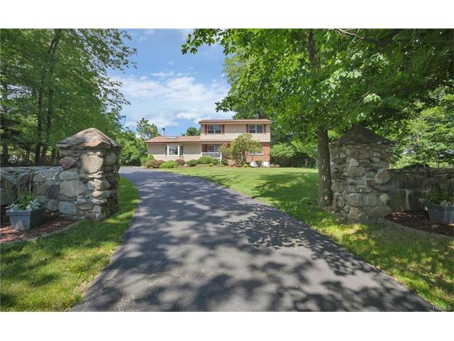 15 Webster Ct