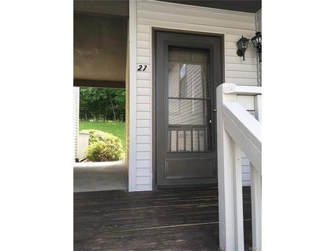 8 Mid Oaks St