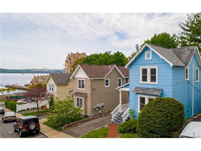 218 Depew Ave