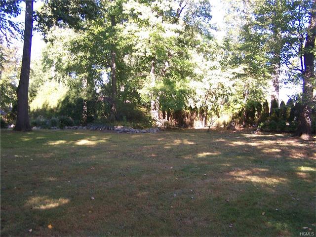 12 Butternut Dr