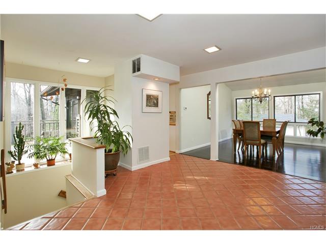 7 Linden Ct