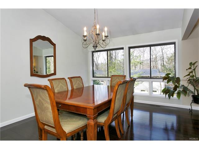 7 Linden Ct