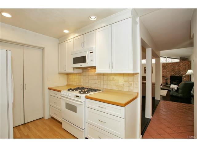 7 Linden Ct