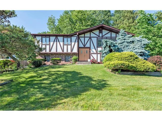 11 Maple Ave