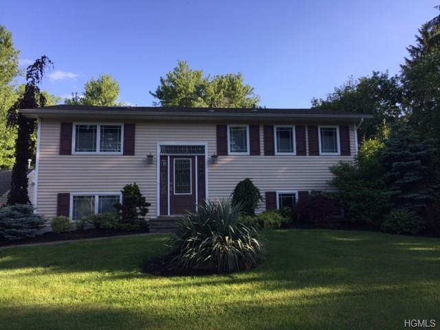11 Maple Ave