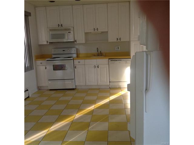 91 Strawtown Rd