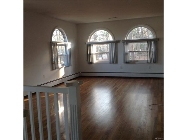 91 Strawtown Rd
