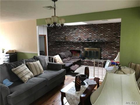 16 E Revere Dr