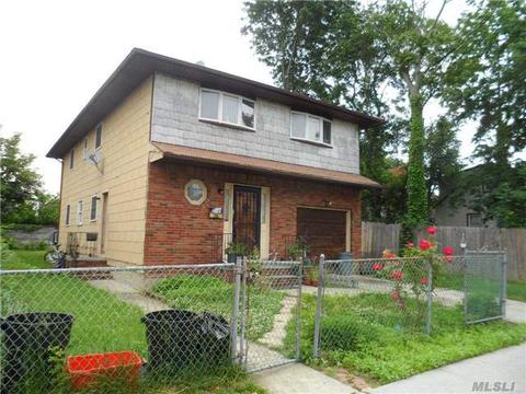 256 Clement Ave