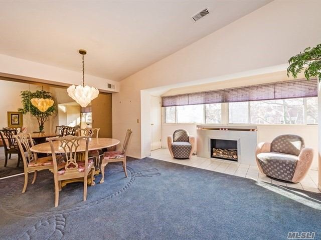 171 S Middle Neck Rd #3E