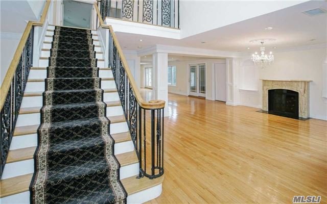 5 Wedgewood Ct