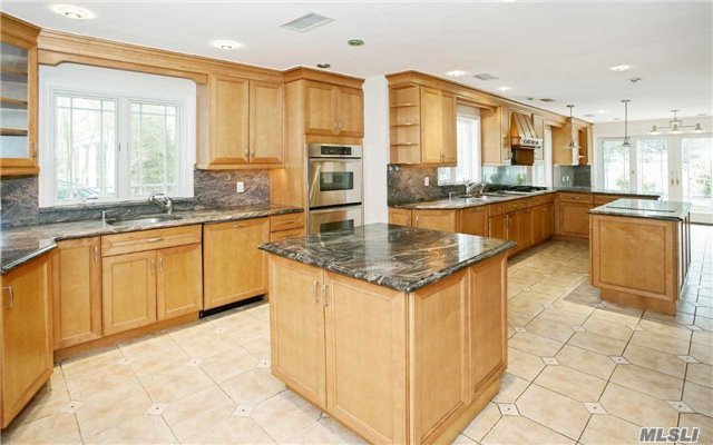 5 Wedgewood Ct