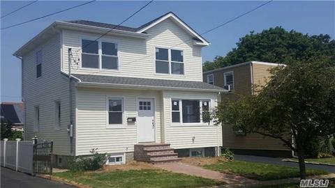 11 N 4th St