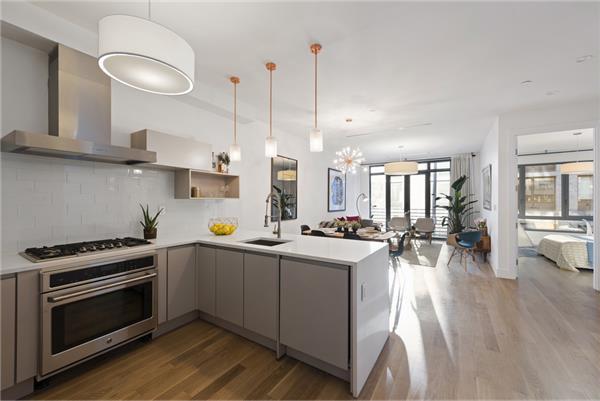 533 Leonard St #1-B