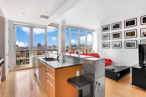 238 Richardson St #2A