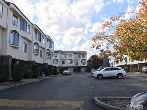 120-08 Riviera Ct #18A