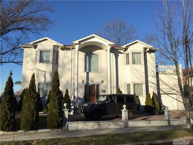 169-05 21 Ave