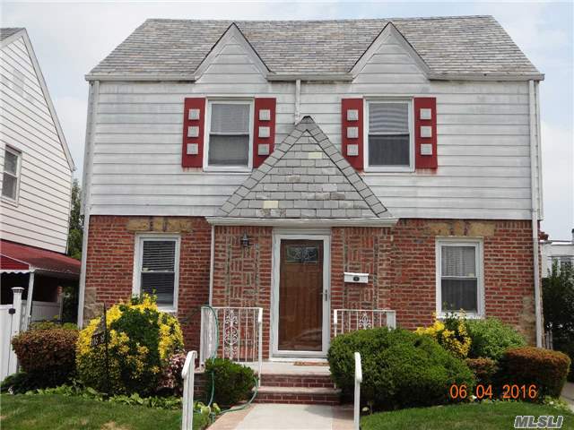 For Sale: 116-19 226th St Cambria Heights, NY 11411