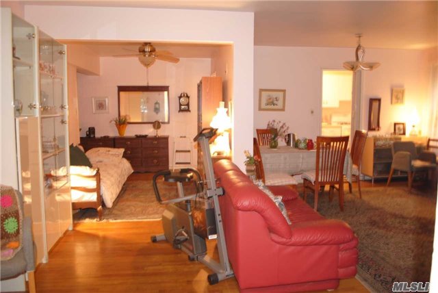 83-75 118 St #3I