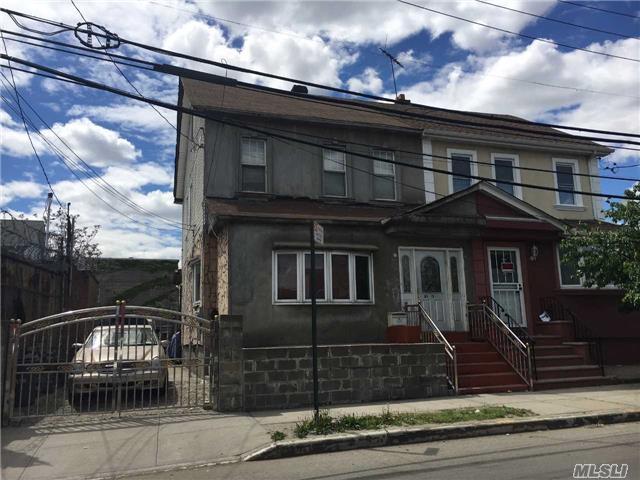 111-24 178th St