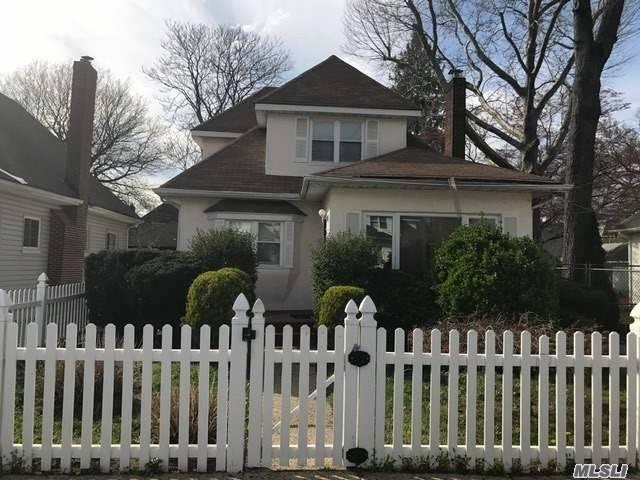 111-24 178th St