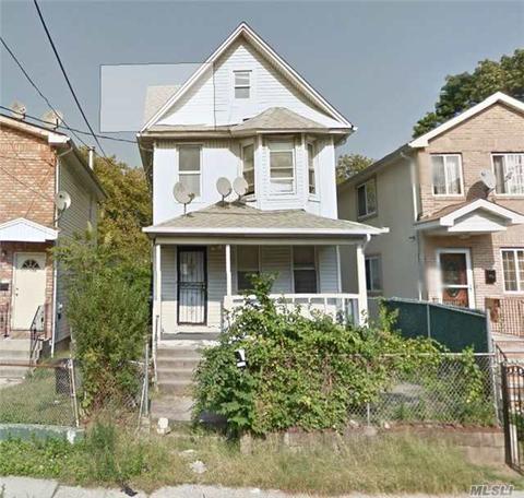 85-15 Main St #8I