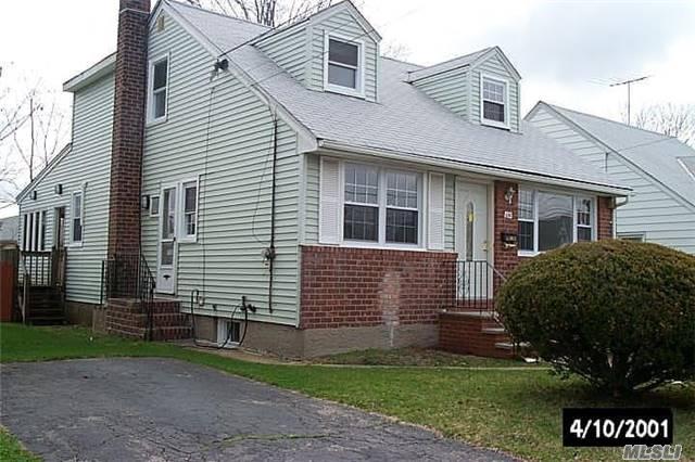 321 Houston Ave