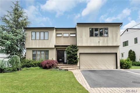 2937 Roxbury Rd