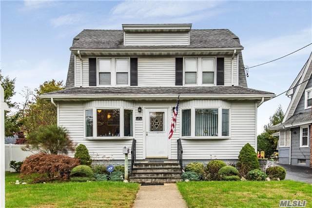 77 Denton Ave