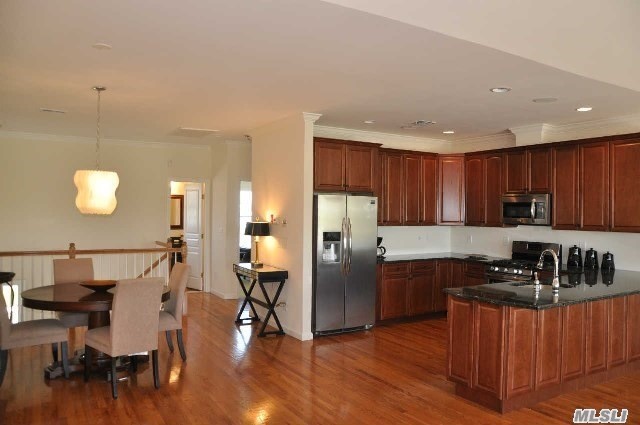 52 Ocean Watch Ct #52