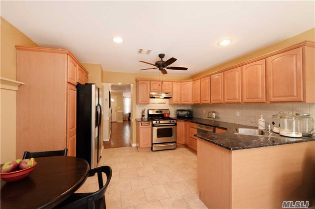 For Sale: 53 Landing Rd ## a Glen Cove, NY 11542