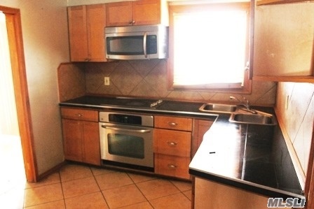 24 Hudson Pl