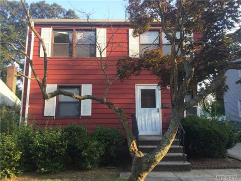 819 Monroe St
