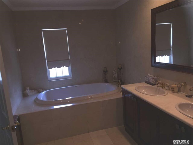For Sale: 70 Barrett Rd Lawrence, NY 11559
